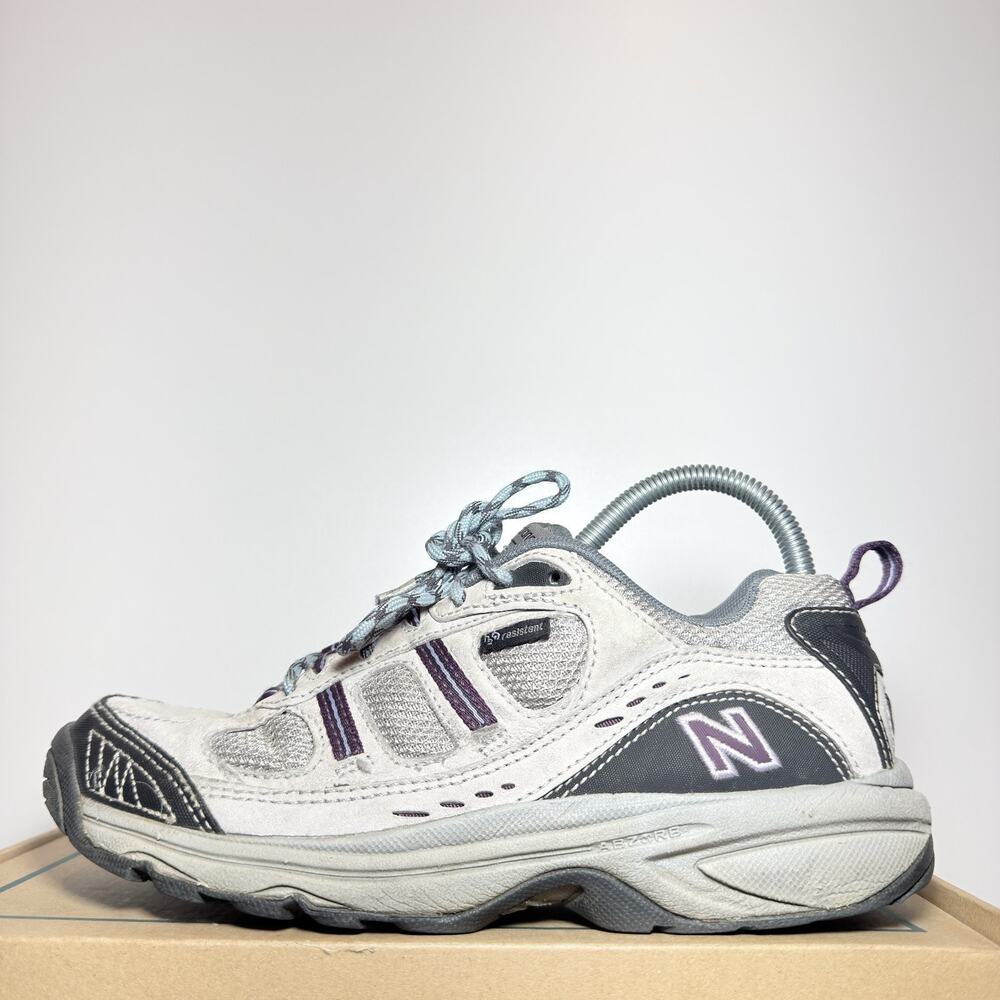 New Balance 646 Women Size 8.5 Hiking Shoes Beige Gray Purple Trail Sneakers